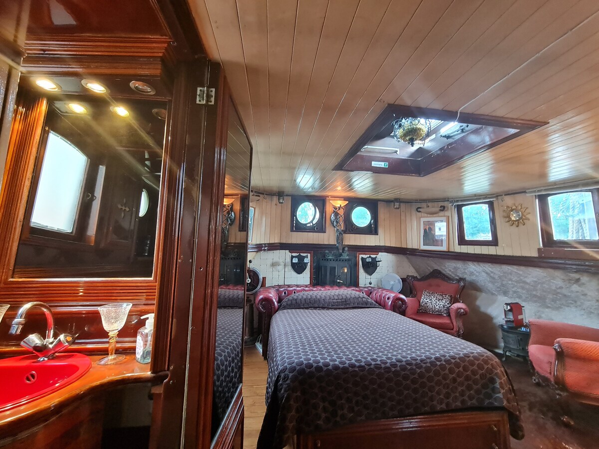 Boat Nautilus thumbnail 3